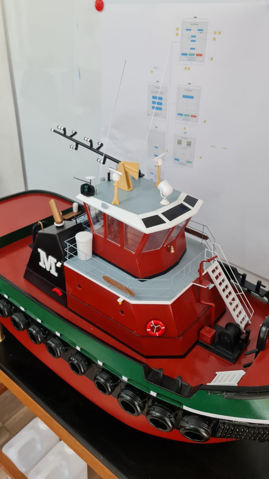 Portsmouth New Tugboat Model - PSM0035 - Image 17