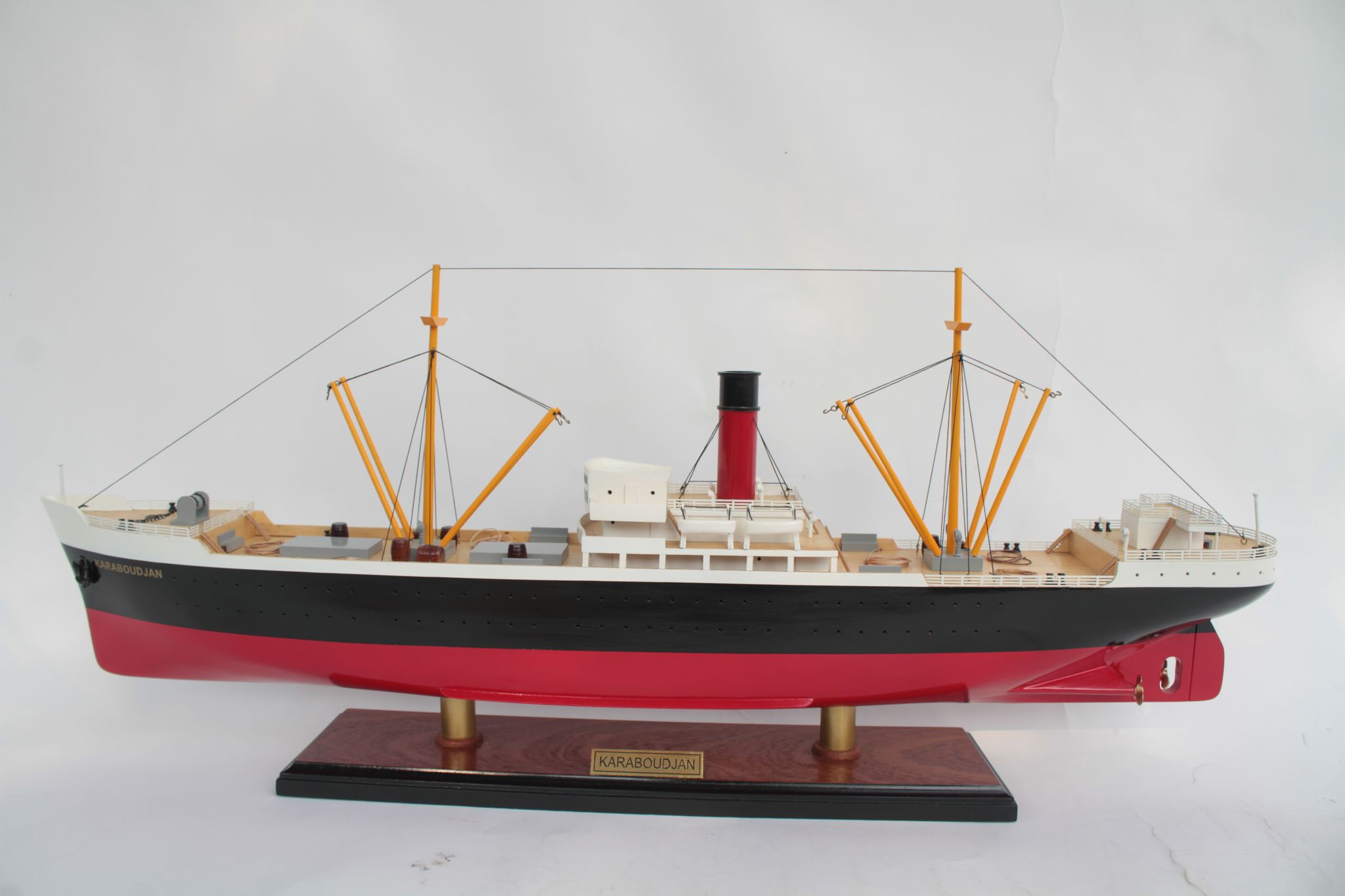 Karaboudjan Tintin Ship Model – GN